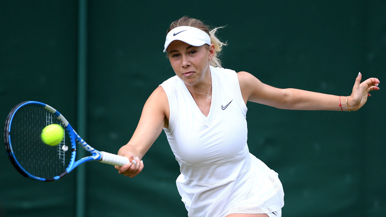 左后卫套边 左后卫套边