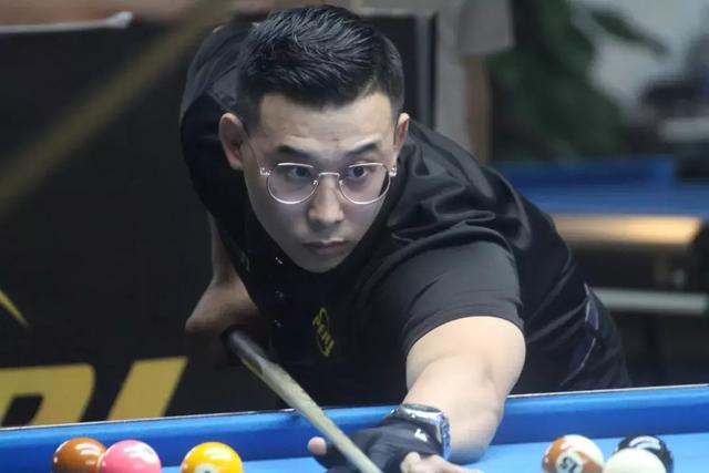 超凡双生 超凡双生